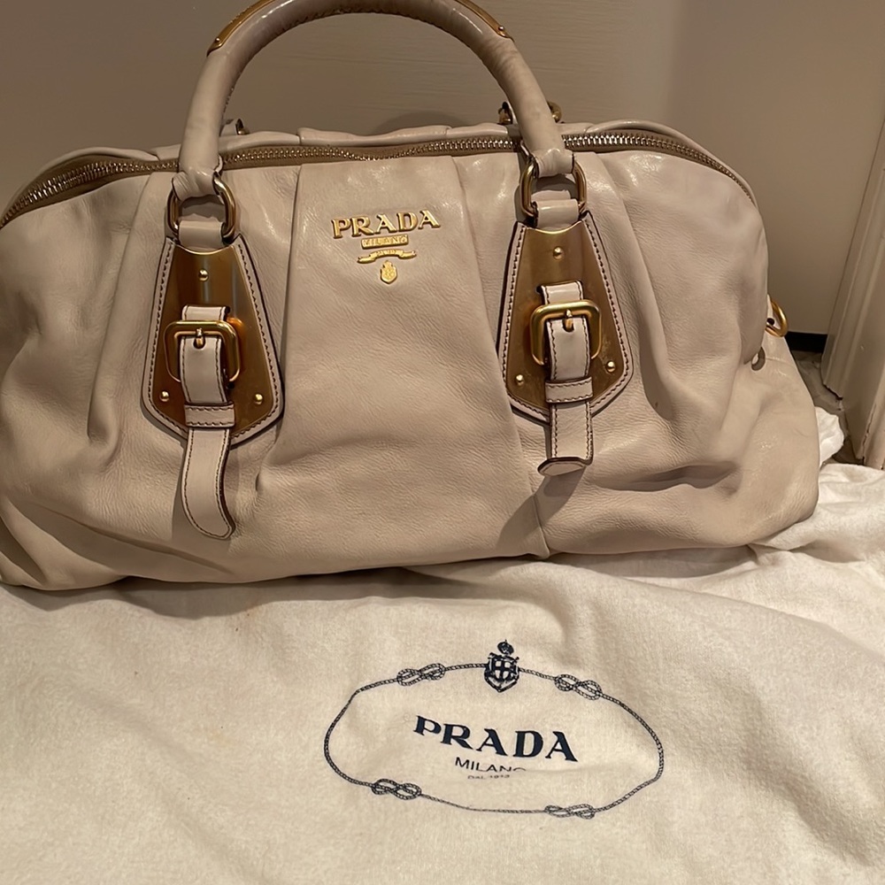 Prada cream leather bag